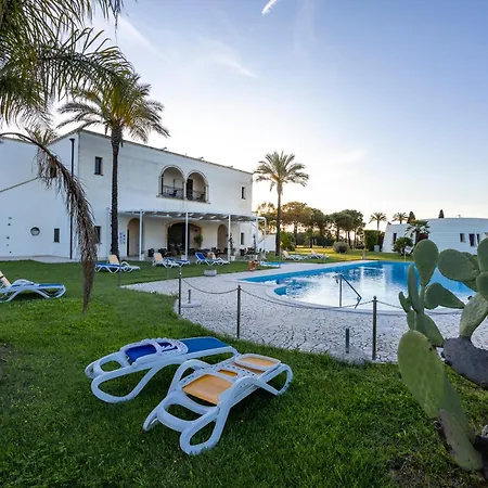 Hotiday Collection - Masseria Hotel Gallipoli