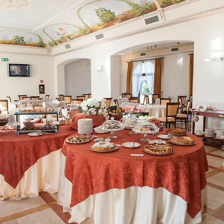 Hotiday Gallipoli Masseria 4* Gallipoli